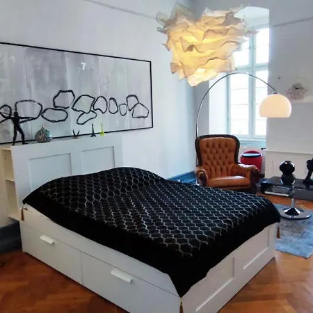 Designwohnung Am Schloss Апартаменты *